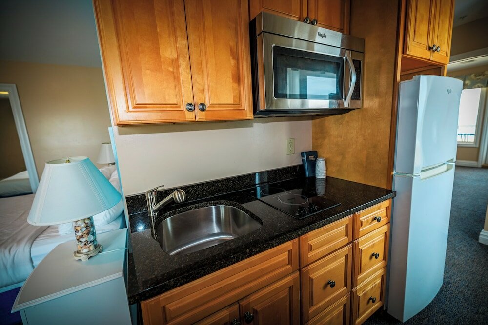 Фото The White Sands Oceanfront Resort & SPA