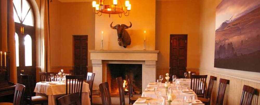 Фото The Royal Hotel