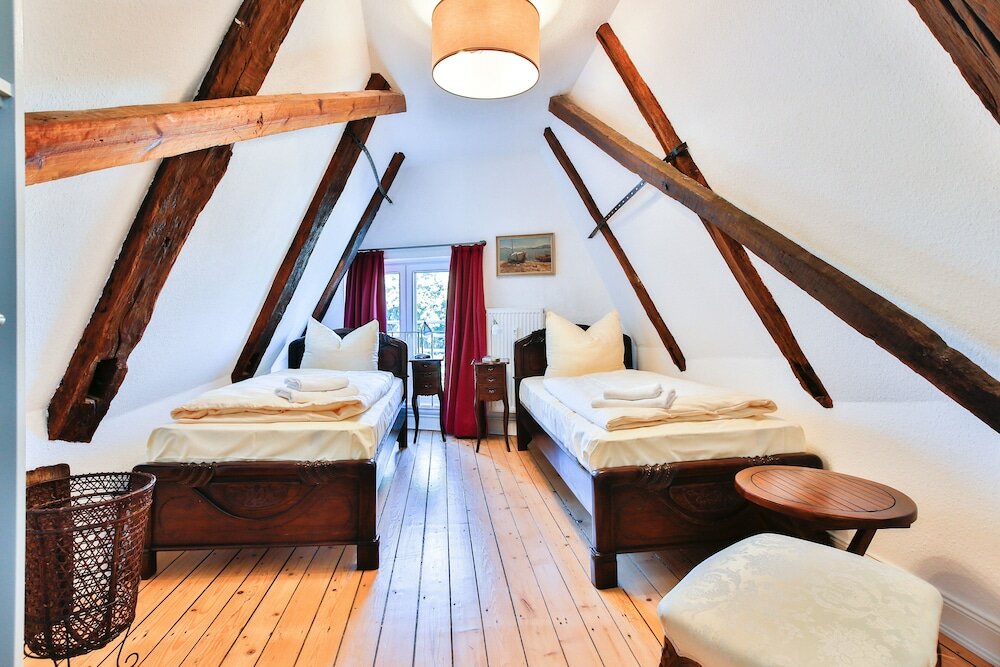 Фото Ferienwohnungen am Holstentor