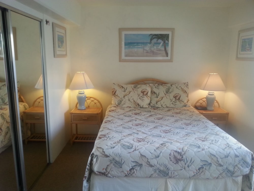 Фото Ilikai Hotel by Hello Relaxation