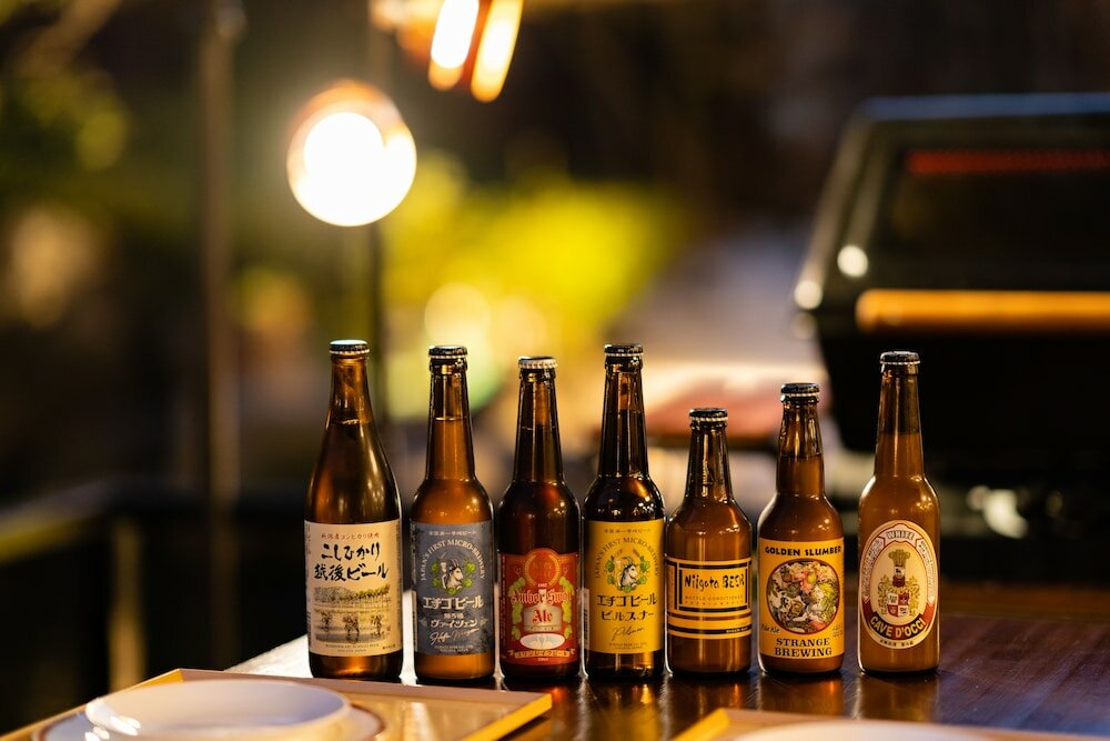 Фото Hotel Hoho A hotel overlooking the Echigo Plain and the Yahiko mountain range