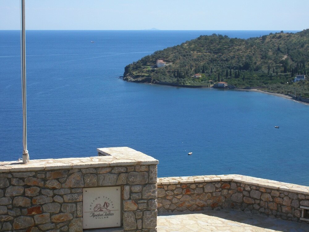 Фото Apelon Tiritas Villas