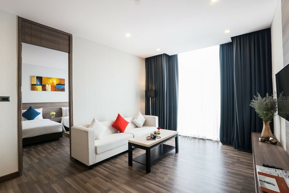 Фото Best Western Plus Wanda Grand Hotel