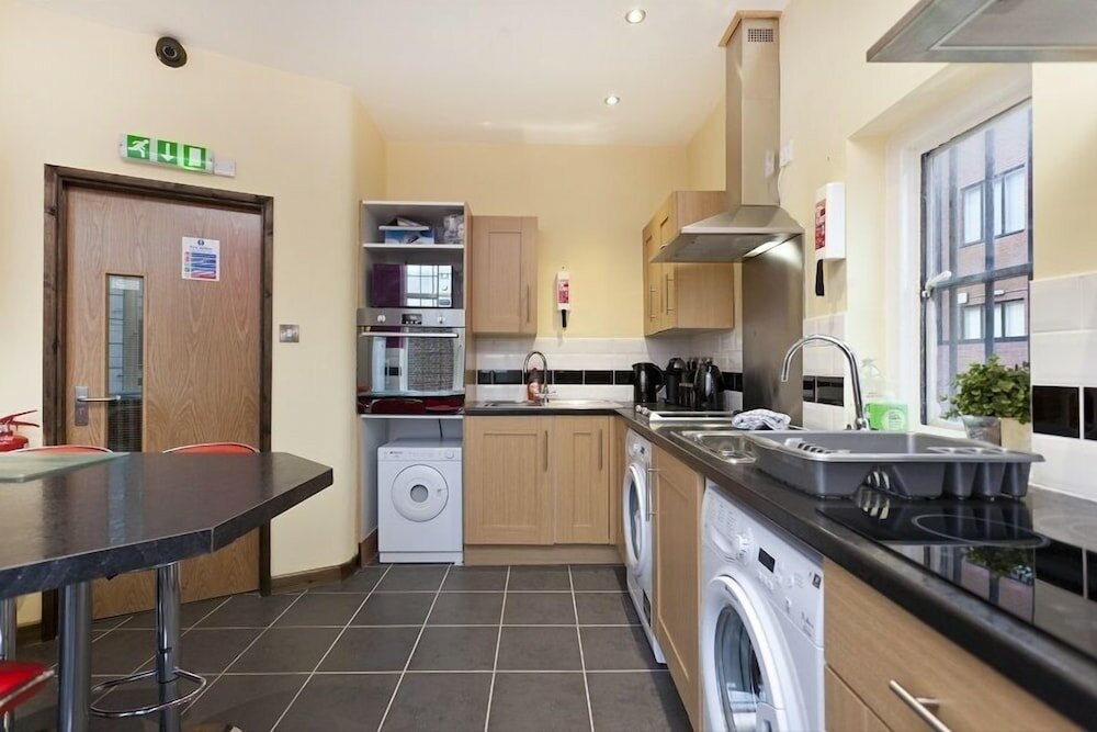 Фото Emporium City Centre Self Catering