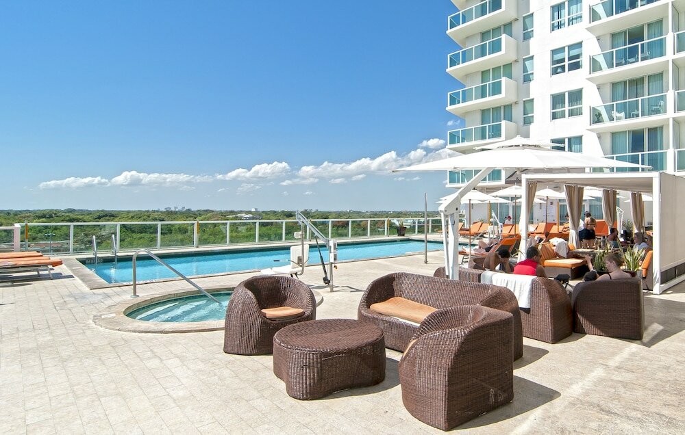 Фото Private Residences at Hotel Arya by SoFLA Vacations