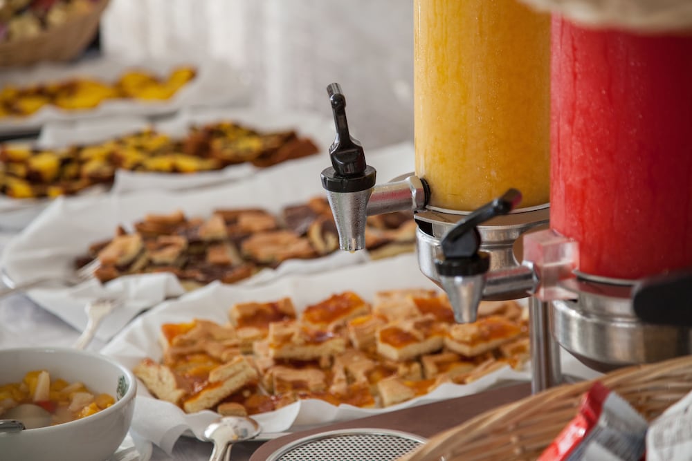 Фото Hotel Majestic