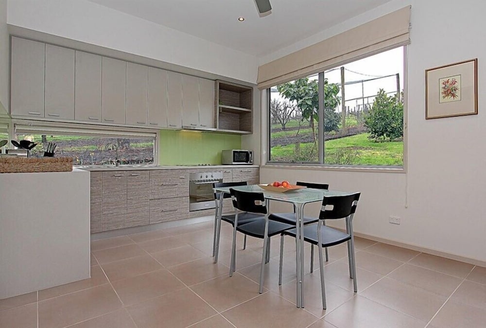 Фото Limetree Hideaway