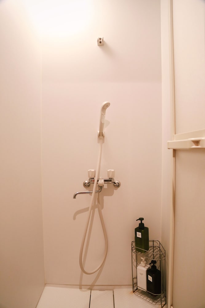 Фото Y Pub&Hostel Tottori