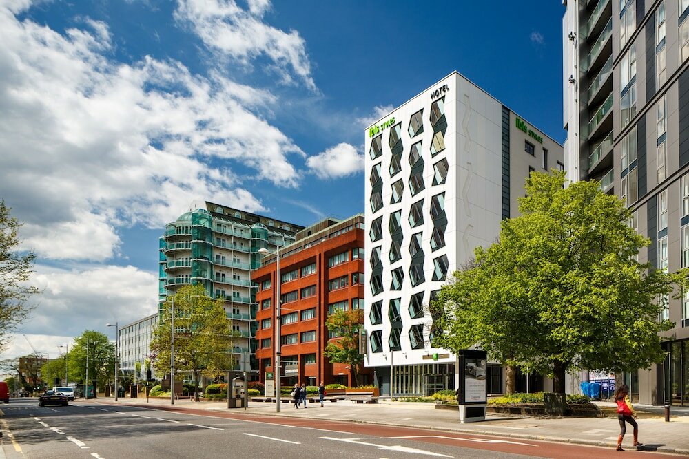 Фото Ibis Styles London Ealing