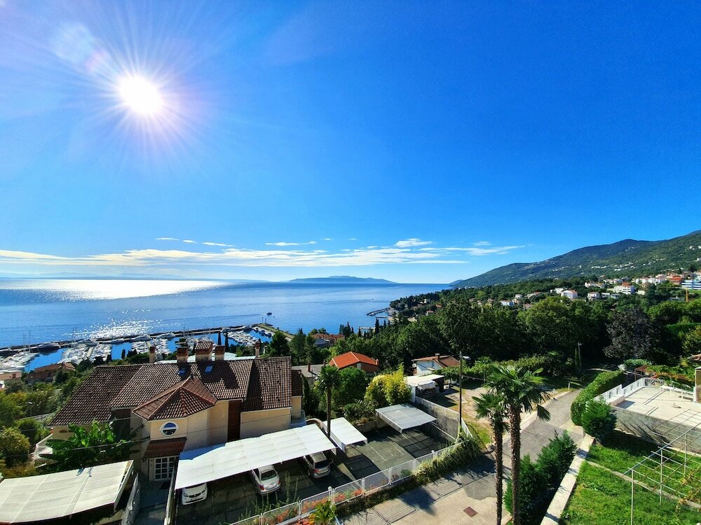 Фото Villa Roses Apartments & Wellness