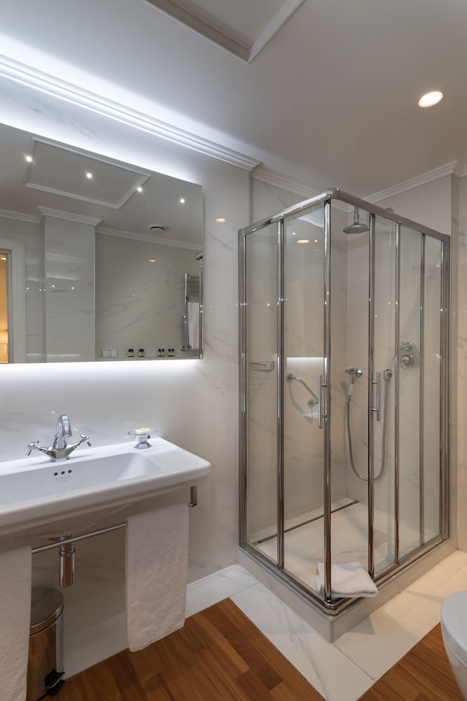 Фото Hotel Degli Artisti