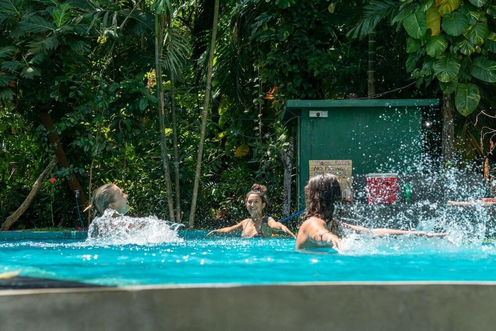 Фото Surf & Yoga Mirissa