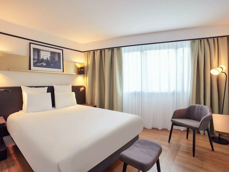 Гостиница Mercure Paris Saint-Ouen