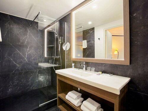 Гостиница Mercure Paris Saint-Ouen