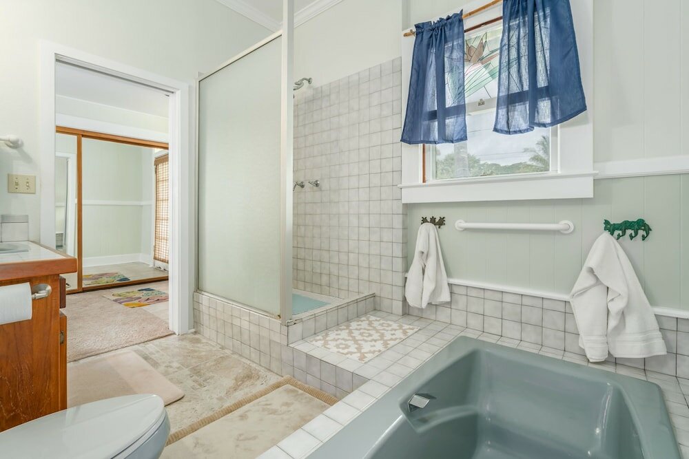 Фото Old Hawaiian B and B