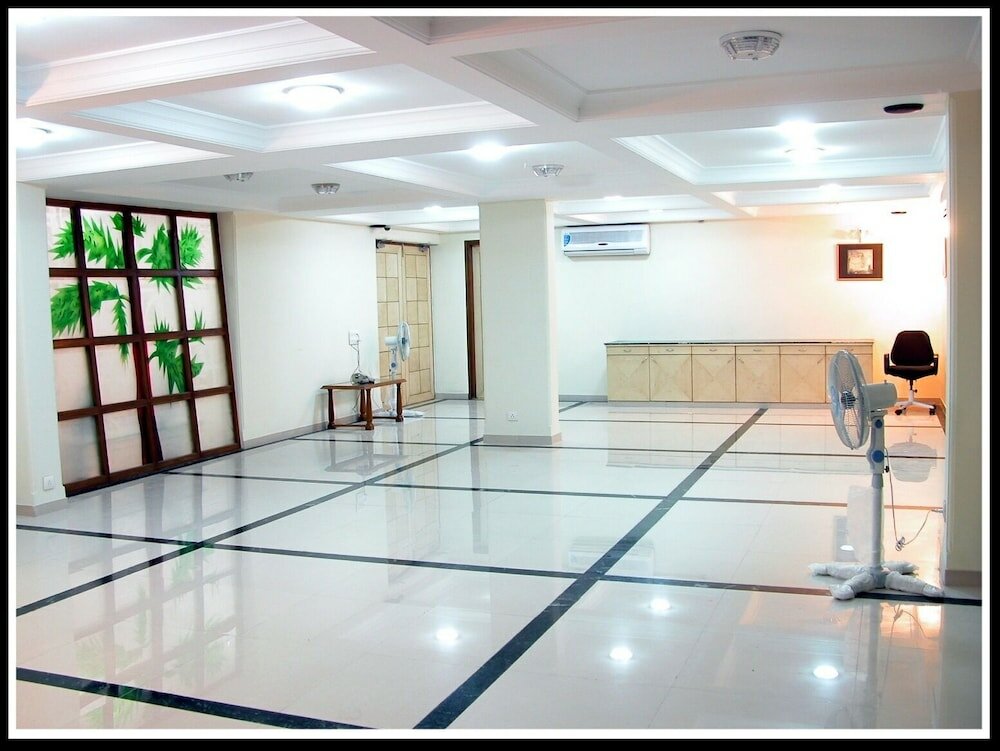 Фото Hotel Gokul