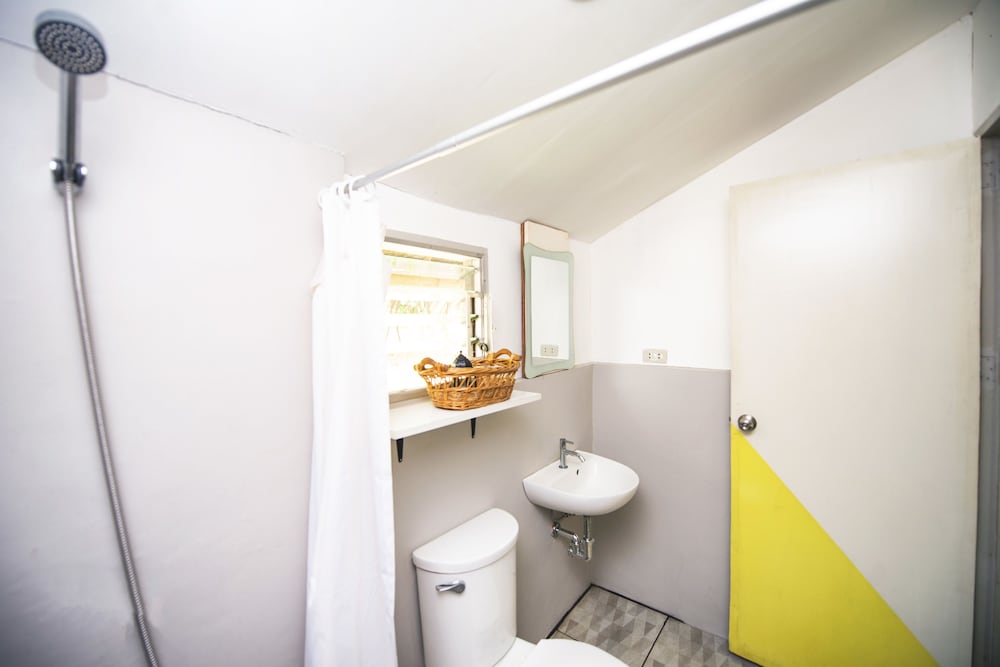 Фото Bamboo Hostel Palawan