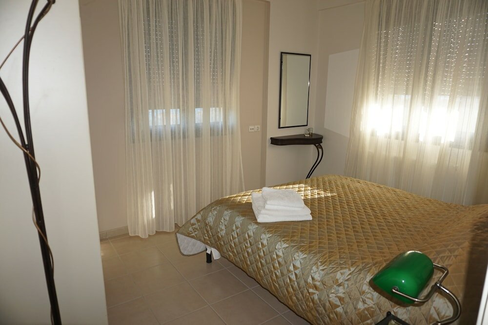 Фото Portela Apartments Kampoula