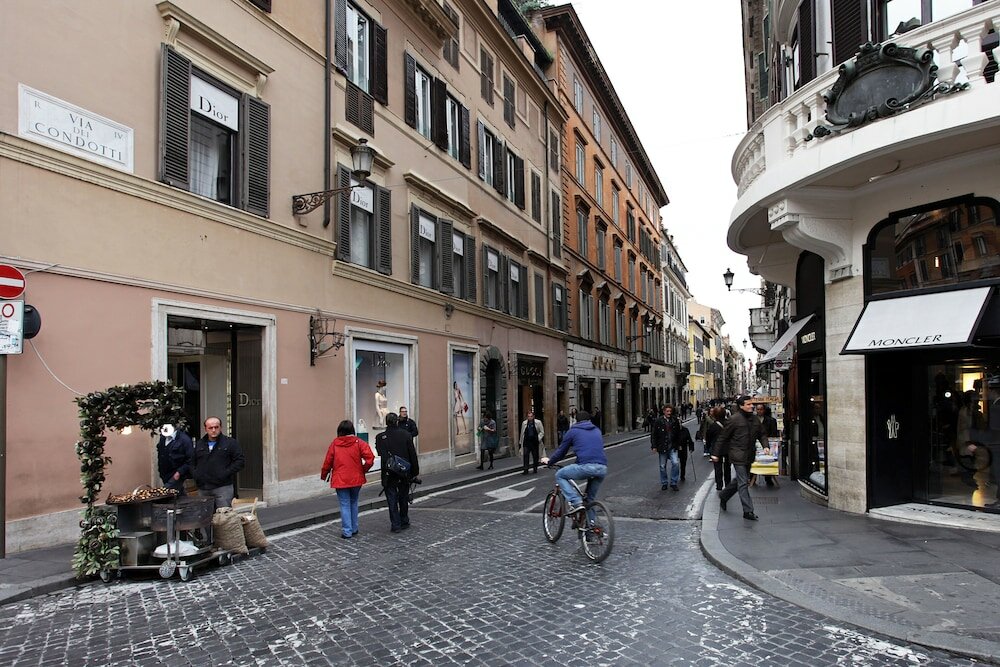 Фото Angels In Rome