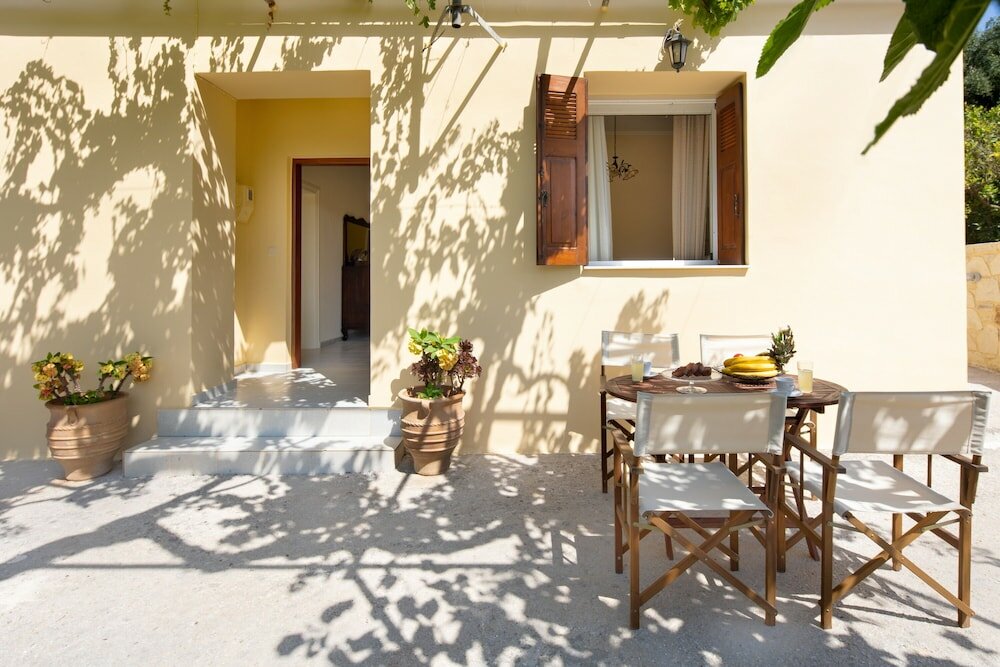 Фото Casa Alta with mountain views