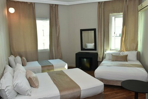 Гостиница Cadé Hotel в Касабланке