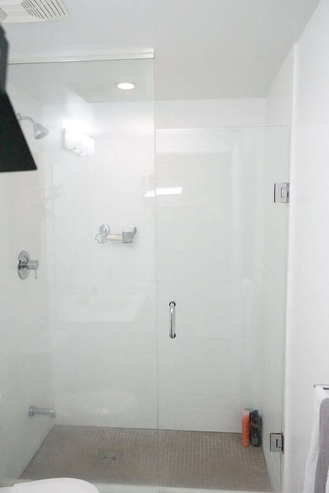 Фото RivetStays - The Atlantis