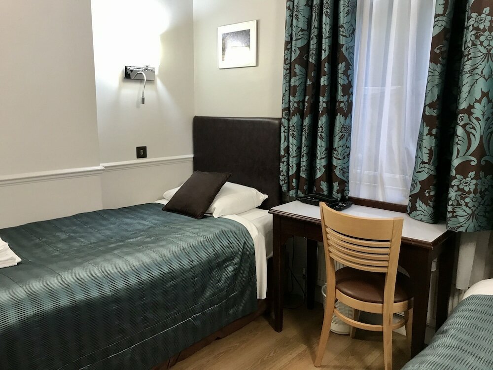 Фото Rhodes Hotel