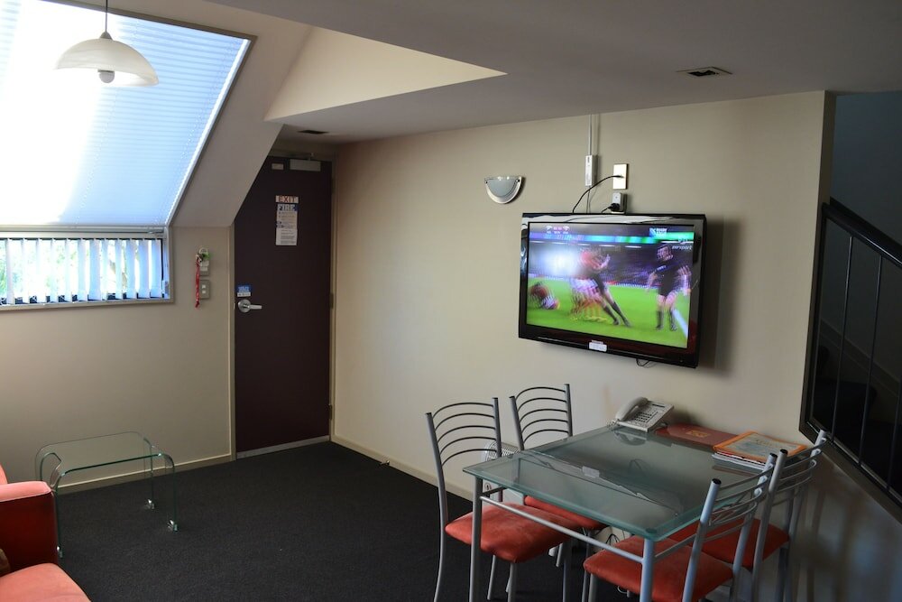 Фото Athena Motel & Apartments