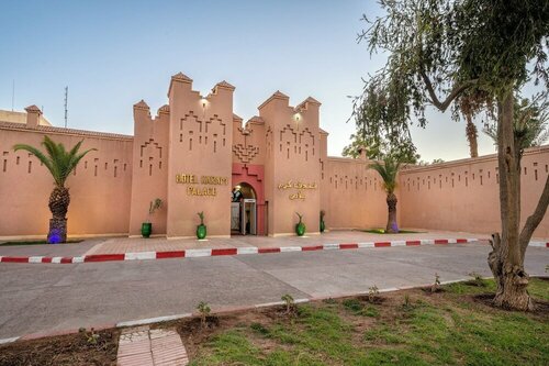 Гостиница Hotel Karam Palace в Уарзазате