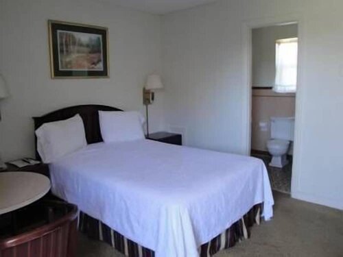 Гостиница Budget Inn Danville в Данвилле