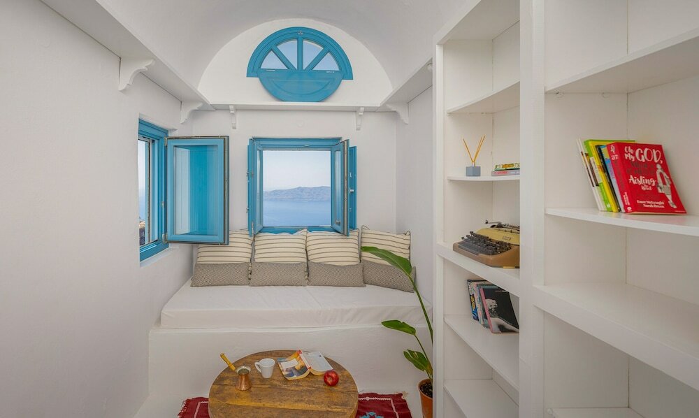 Фото Sophia Luxury Suites