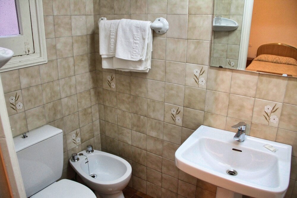 Фото Hostal Excelsior