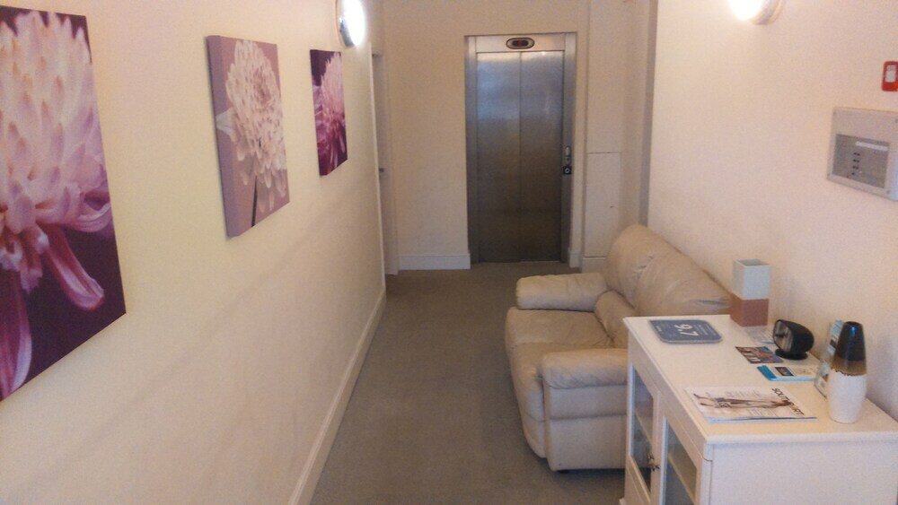 Фото The Shelbourne Apartments