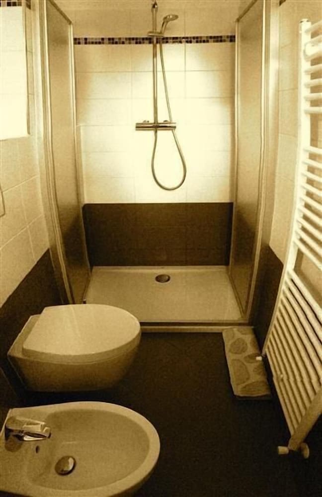 Фото Hotel La Perla