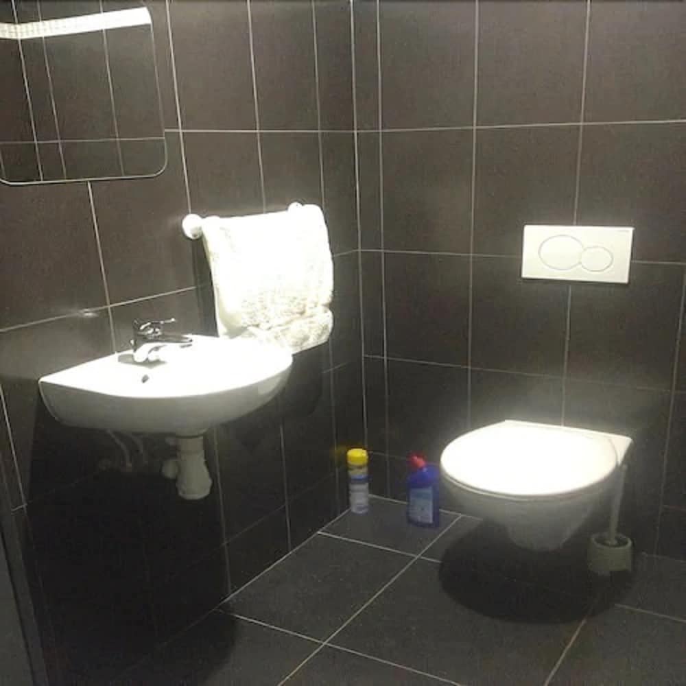 Фото Hôtel Moderne