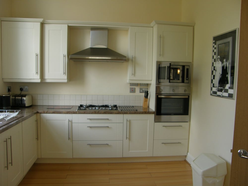 Фото The Shelbourne Apartments