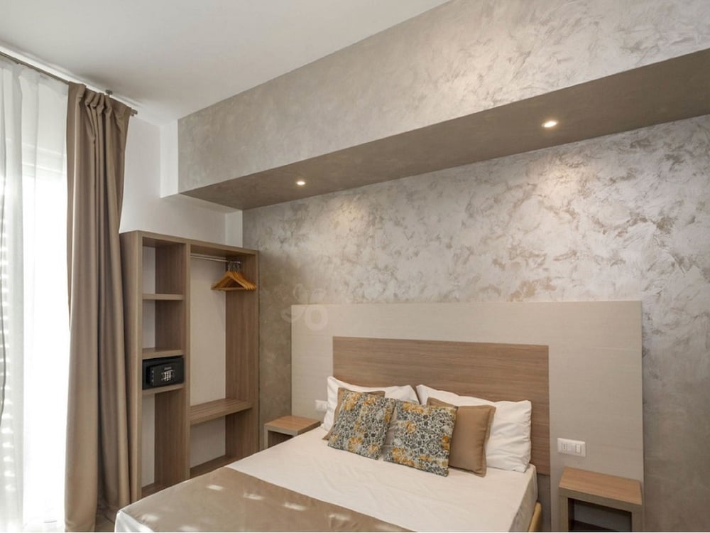 Фото Hotel Luxor Florence