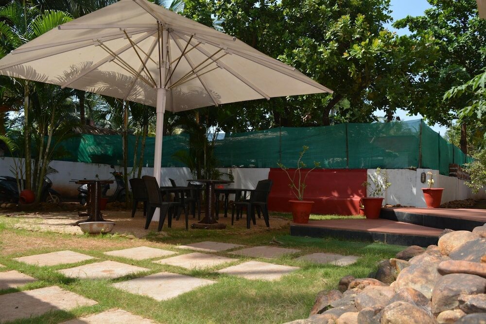 Фото Pebbles Guesthouse