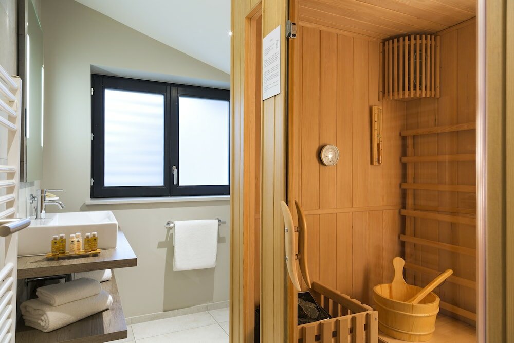 Фото Heliopic Hotel & SPA