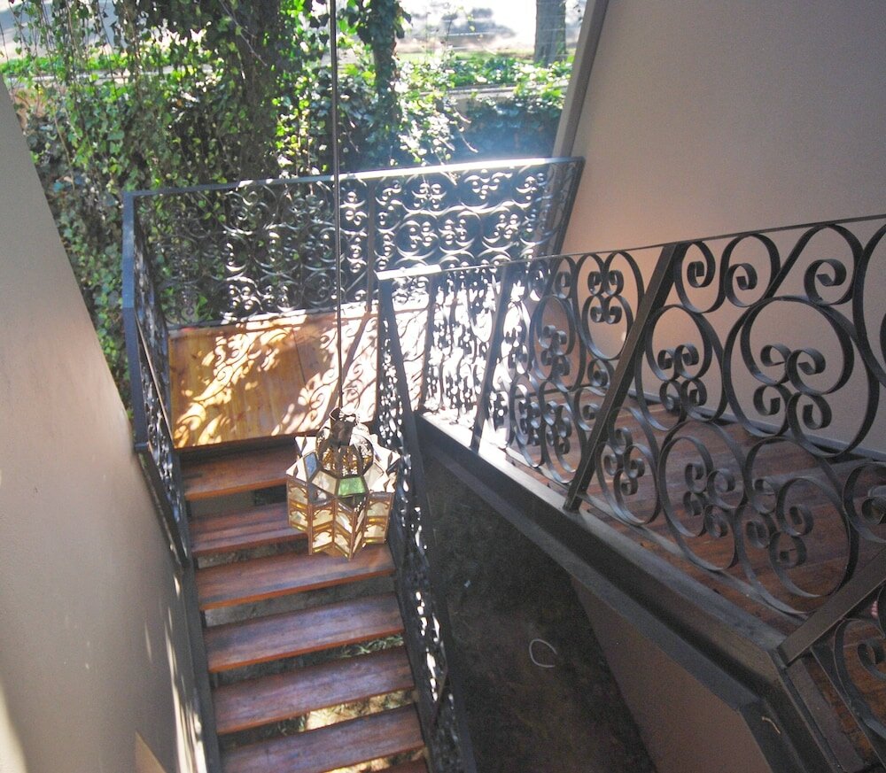 Фото The Wardrobe Guest House