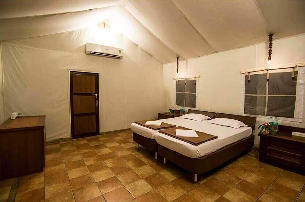 Фото Sai Vishram Beach Resort Byndoor