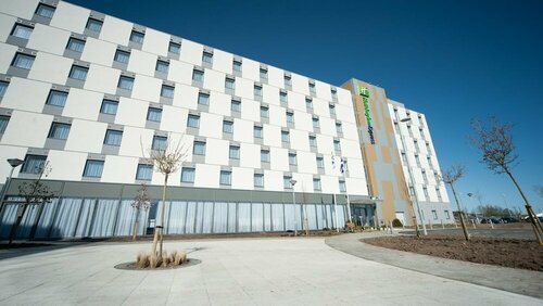 Гостиница Holiday Inn Express Aberdeen Airport, an Ihg Hotel