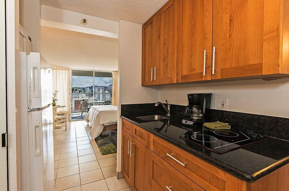 Фото Island Colony by Hawaii Ocean Club