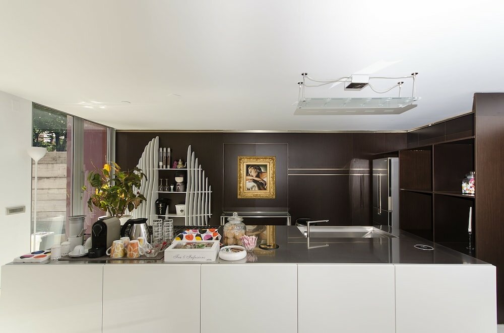 Фото A14 Business Suites