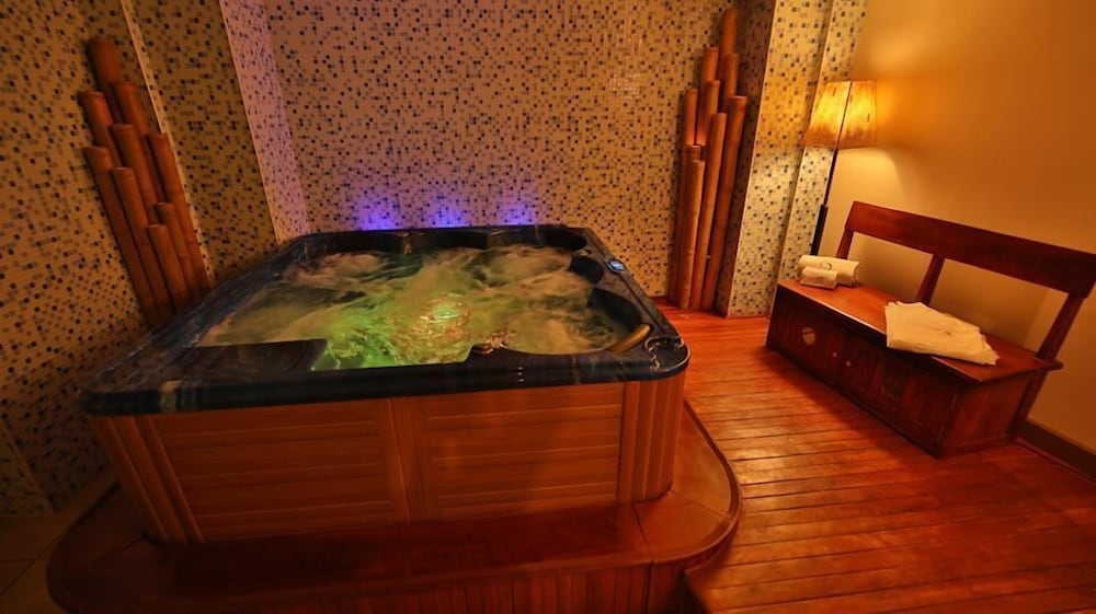 Фото Tana Hôtel