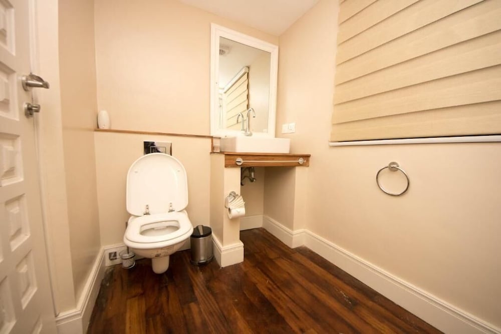 Фото Olma Colonial Suites