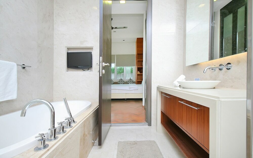 Фото Home Suites by Marina