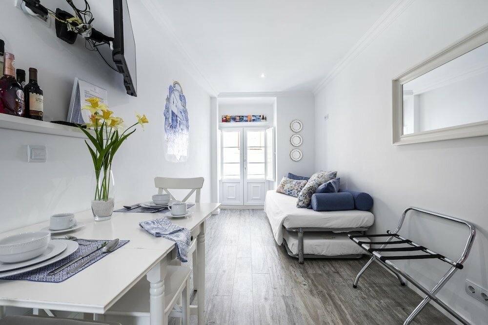 Фото Castle Inn Lisbon