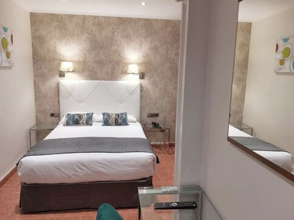Фото Hotel Lloret Ramblas