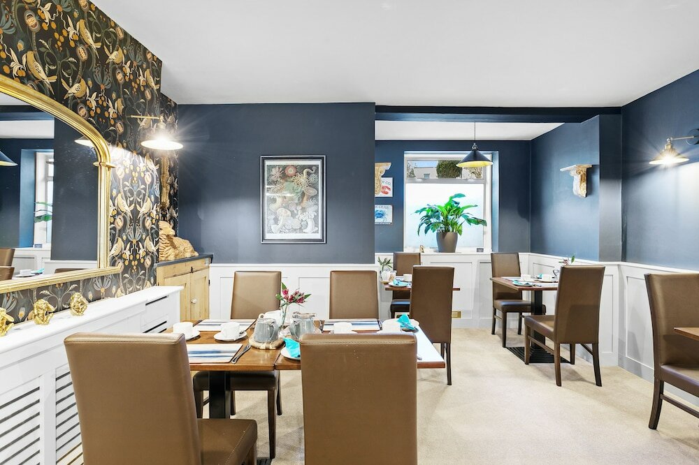 Фото Sandway House